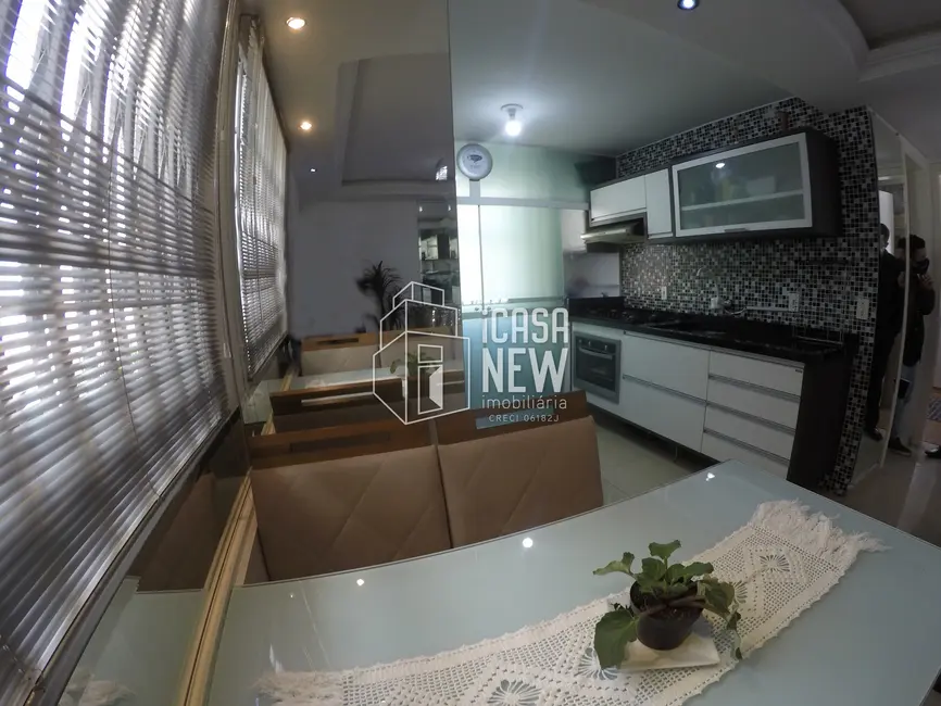 Apartamento com 2 quartos à venda, 43m2 em Sítio Cercado, Curitiba - PR - imagem 9 Foto 9 de Apartamento com 2 quartos à venda, 43m2 em Sítio Cercado, Curitiba - PR