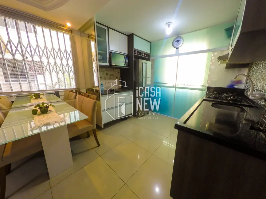 Apartamento com 2 quartos à venda, 43m2 em Sítio Cercado, Curitiba - PR - imagem 7 Foto 7 de Apartamento com 2 quartos à venda, 43m2 em Sítio Cercado, Curitiba - PR
