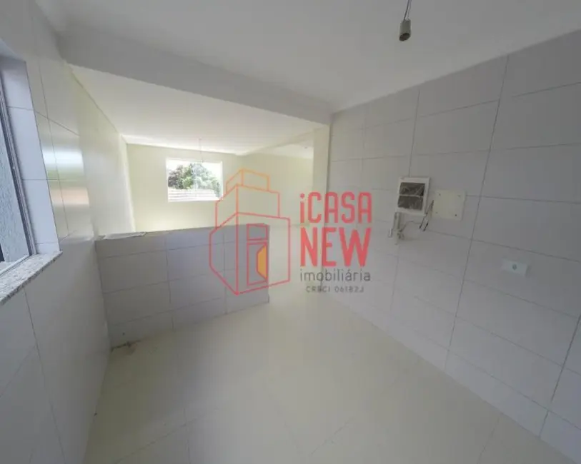 Sobrado com 3 quartos à venda, 160m2 em Jardim das Américas, Curitiba - PR - imagem 8 Foto 8 de Sobrado com 3 quartos à venda, 160m2 em Jardim das Américas, Curitiba - PR