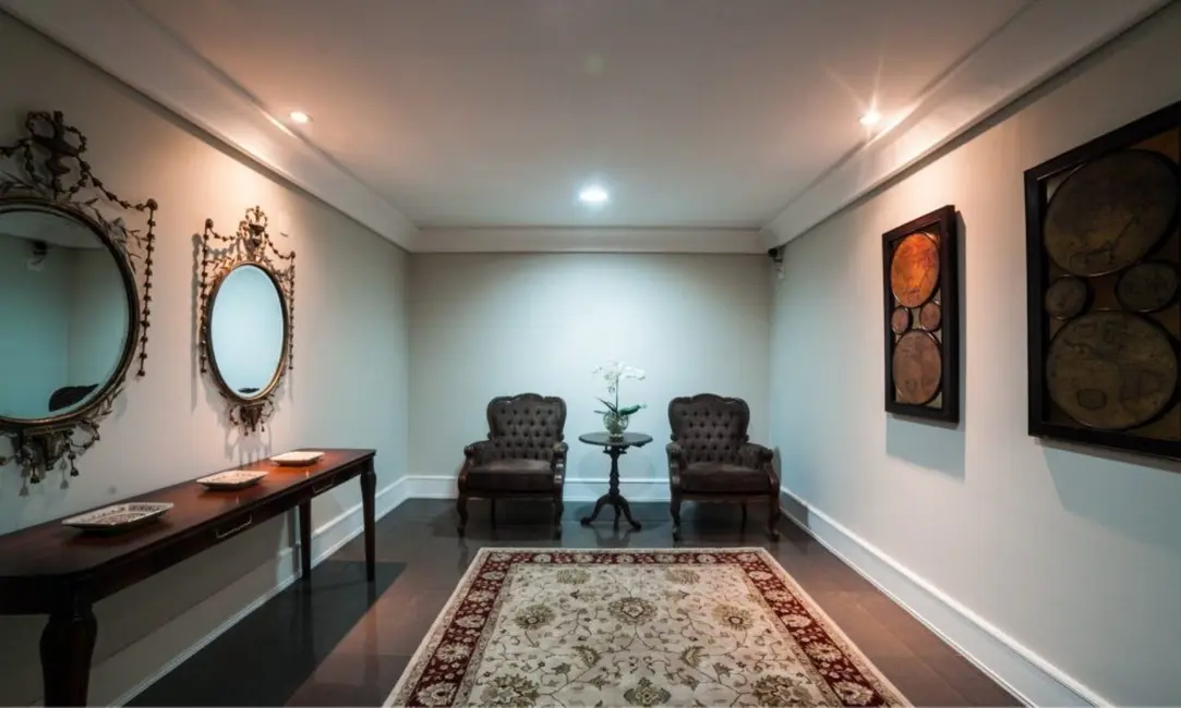 Foto 6 de Apartamento com 4 quartos à venda, 331m2 em Água Verde, Curitiba - PR