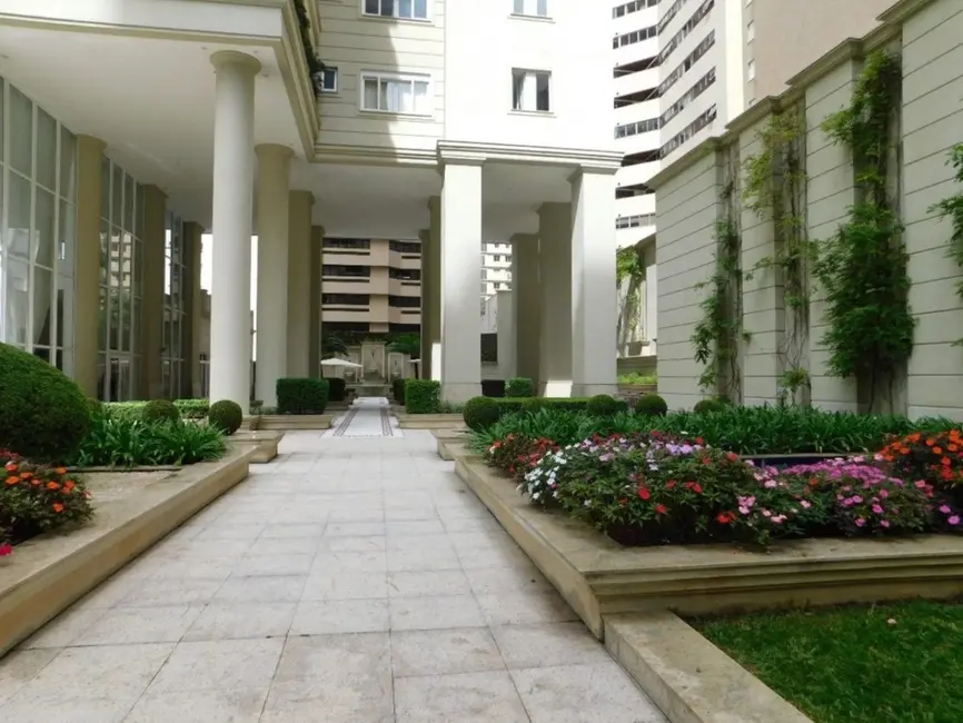 Foto 9 de Apartamento com 4 quartos à venda, 857m2 em Batel, Curitiba - PR