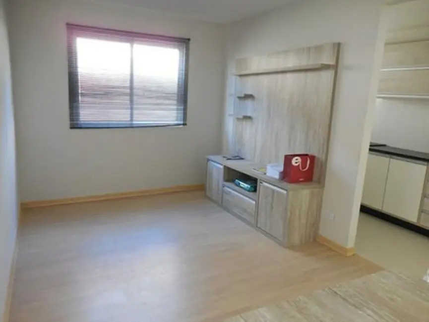 Foto 3 de Apartamento com 2 quartos à venda, 48m2 em Lindóia, Curitiba - PR