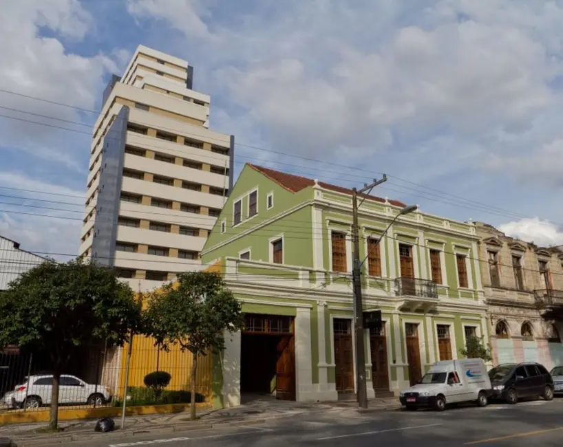 Foto 1 de Apartamento com 2 quartos à venda, 124m2 em Centro, Curitiba - PR