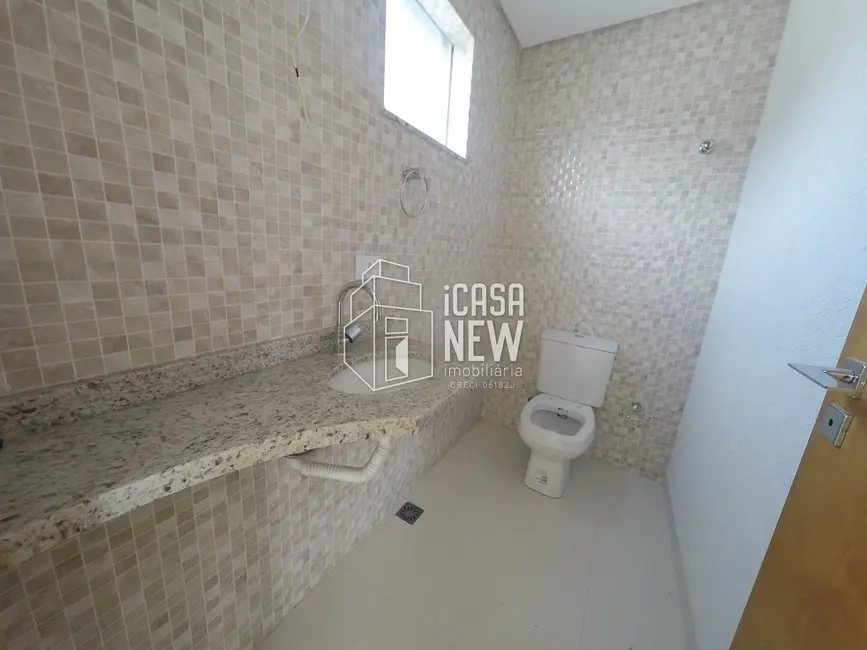 Sobrado com 3 quartos à venda, 160m2 em Jardim das Américas, Curitiba - PR - imagem 7 Foto 7 de Sobrado com 3 quartos à venda, 160m2 em Jardim das Américas, Curitiba - PR