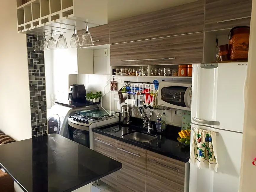 Foto 4 de Apartamento com 2 quartos à venda, 45m2 em Pinheirinho, Curitiba - PR