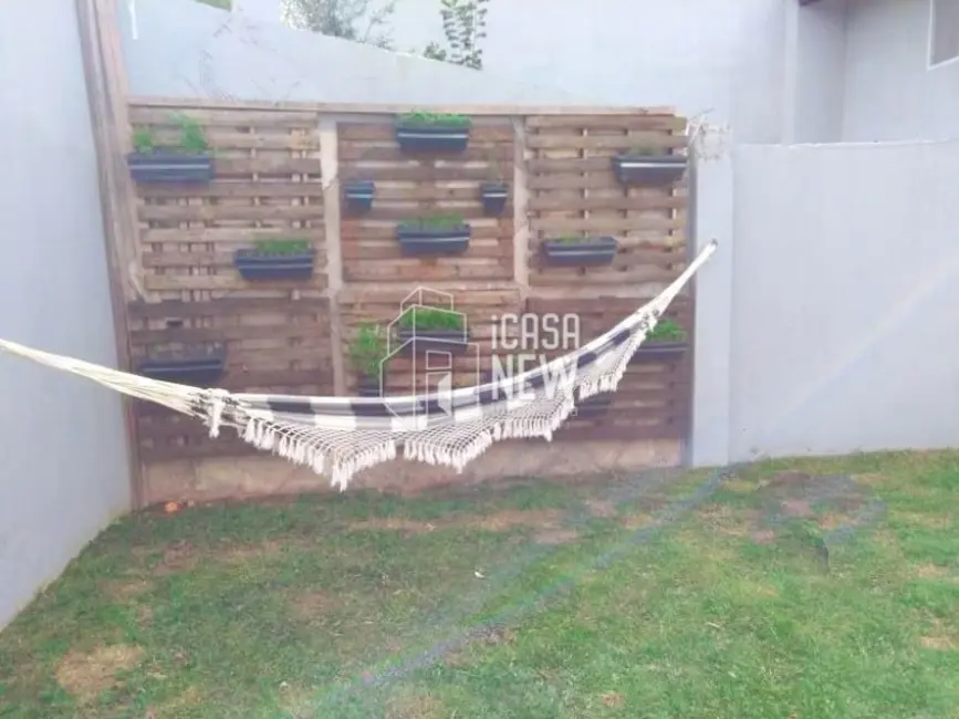 Sobrado com 4 quartos à venda, 146m2 em Campo Comprido, Curitiba - PR - imagem 4 Foto 4 de Sobrado com 4 quartos à venda, 146m2 em Campo Comprido, Curitiba - PR