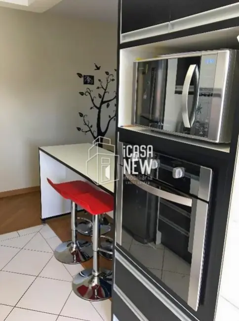 Foto 6 de Apartamento com 2 quartos à venda, 47m2 em Capão Raso, Curitiba - PR