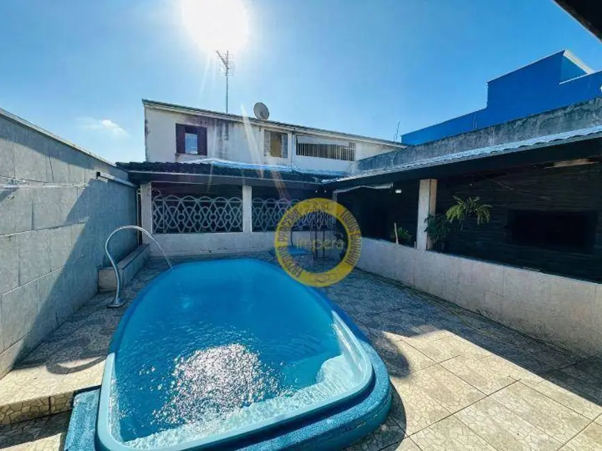 Foto 1 de Casa com 2 quartos à venda, 233m2 em Sao Jose Dos Campos - SP