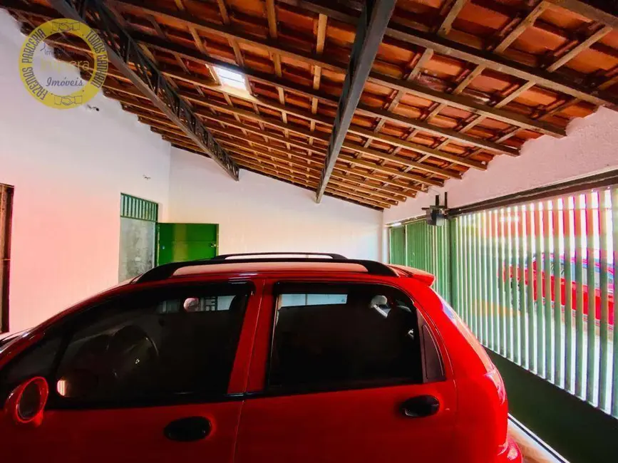 Foto 2 de Casa com 2 quartos à venda, 146m2 em Sao Jose Dos Campos - SP