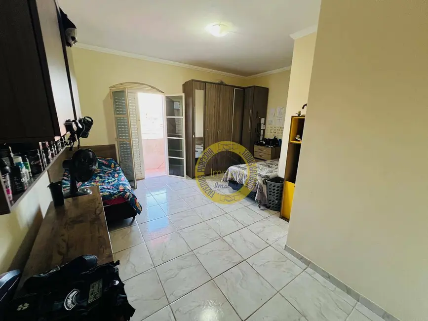 Foto 9 de Sobrado com 3 quartos à venda, 150m2 em Sao Jose Dos Campos - SP