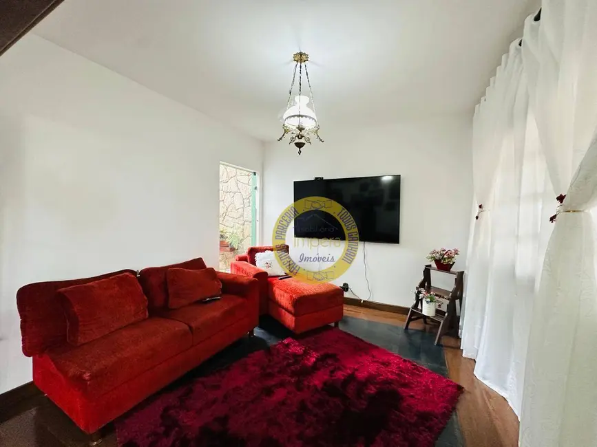 Foto 4 de Casa com 4 quartos à venda, 300m2 em Sao Jose Dos Campos - SP