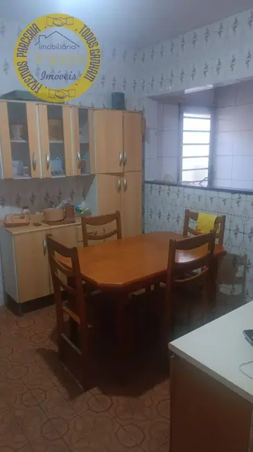 Foto 1 de Casa com 2 quartos à venda, 122m2 em Sao Jose Dos Campos - SP