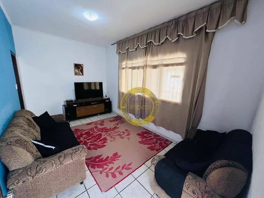 Foto 2 de Casa com 2 quartos à venda, 130m2 em Sao Jose Dos Campos - SP