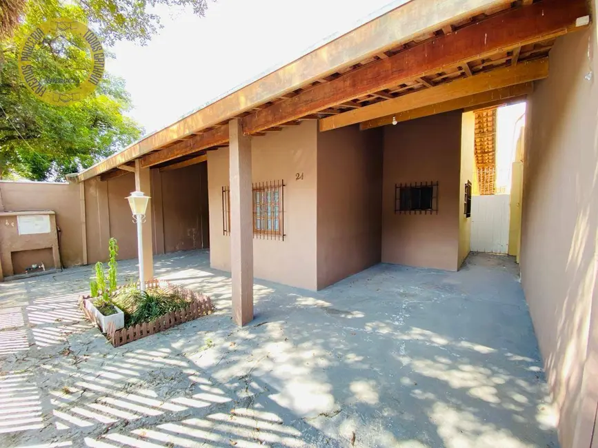 Foto 2 de Casa com 3 quartos à venda, 250m2 em Sao Jose Dos Campos - SP