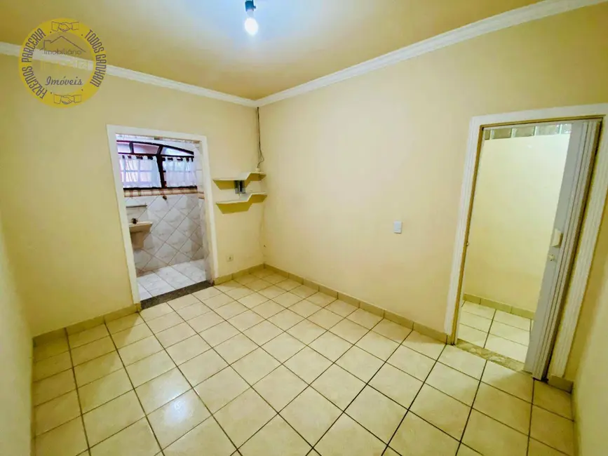 Foto 8 de Casa com 3 quartos para alugar, 205m2 em Sao Jose Dos Campos - SP