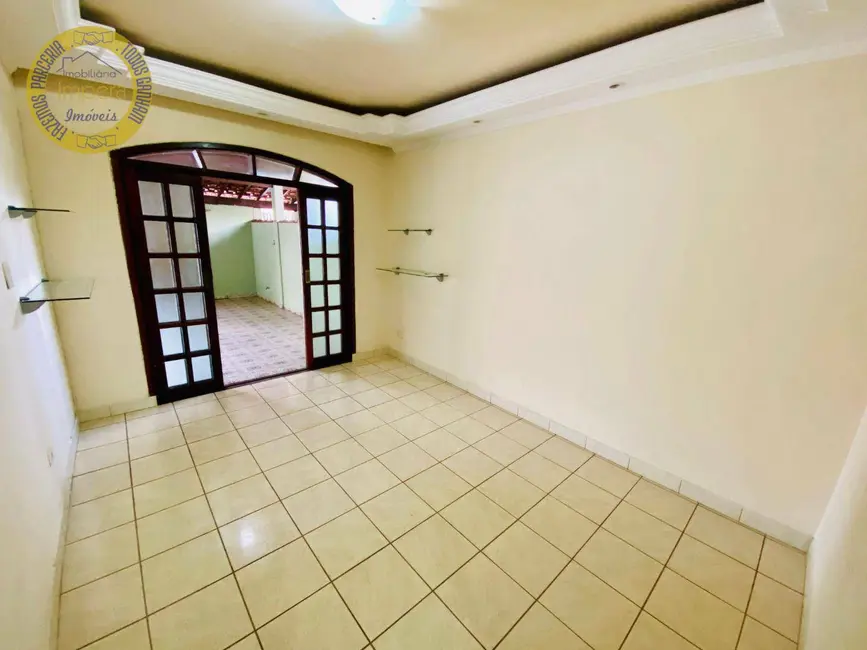 Foto 5 de Casa com 3 quartos para alugar, 205m2 em Sao Jose Dos Campos - SP