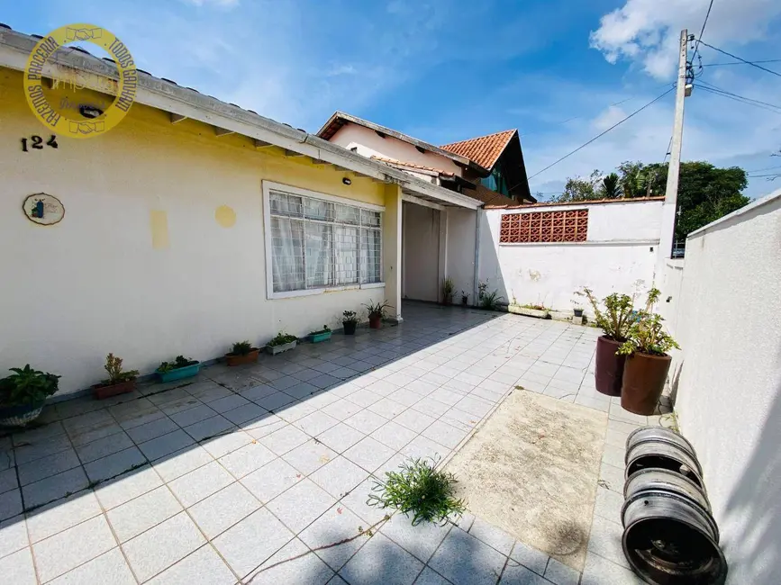 Foto 2 de Casa com 3 quartos à venda, 300m2 em Sao Jose Dos Campos - SP