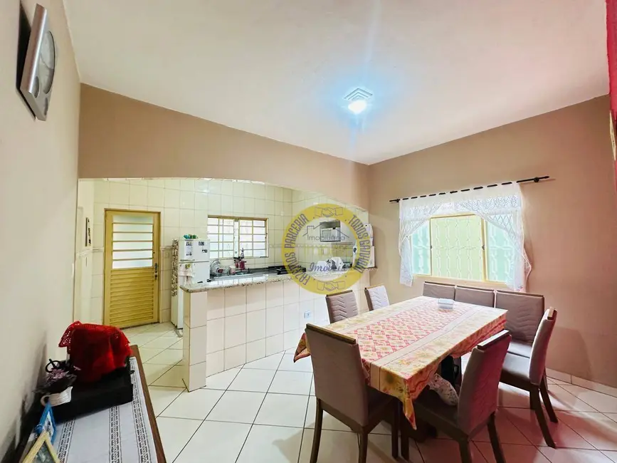 Sobrado com 3 quartos à venda, 135m2 em Sao Jose Dos Campos - SP - imagem 8 Foto 8 de Sobrado com 3 quartos à venda, 135m2 em Sao Jose Dos Campos - SP