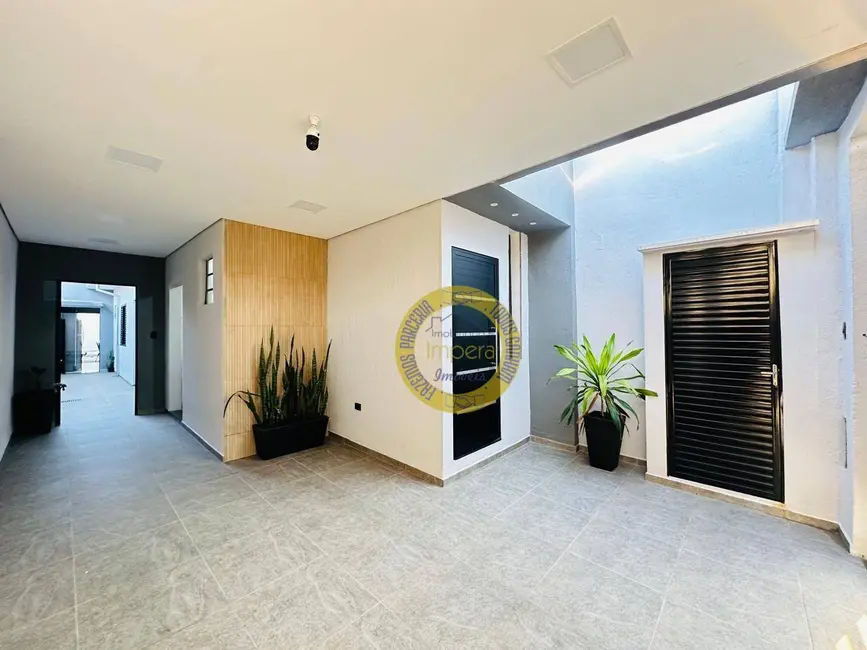 Foto 1 de Casa com 2 quartos à venda, 150m2 em Sao Jose Dos Campos - SP