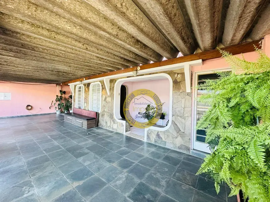 Foto 3 de Casa com 3 quartos à venda, 313m2 em Sao Jose Dos Campos - SP