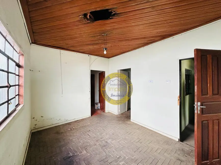 Foto 5 de Casa com 4 quartos à venda, 300m2 em Sao Jose Dos Campos - SP
