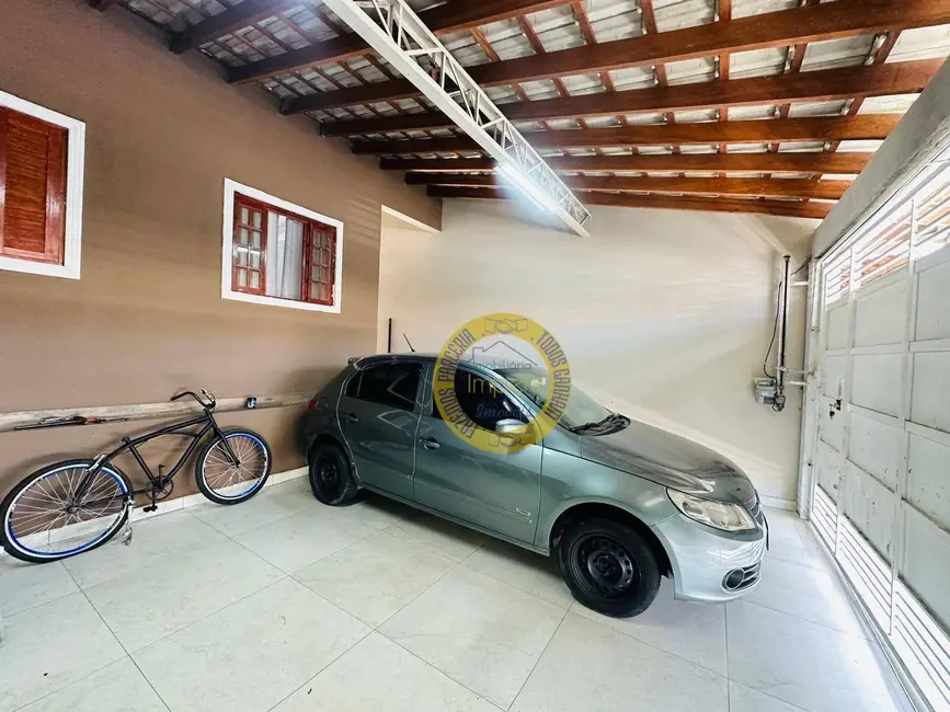 Foto 2 de Casa com 2 quartos à venda, 143m2 em Sao Jose Dos Campos - SP