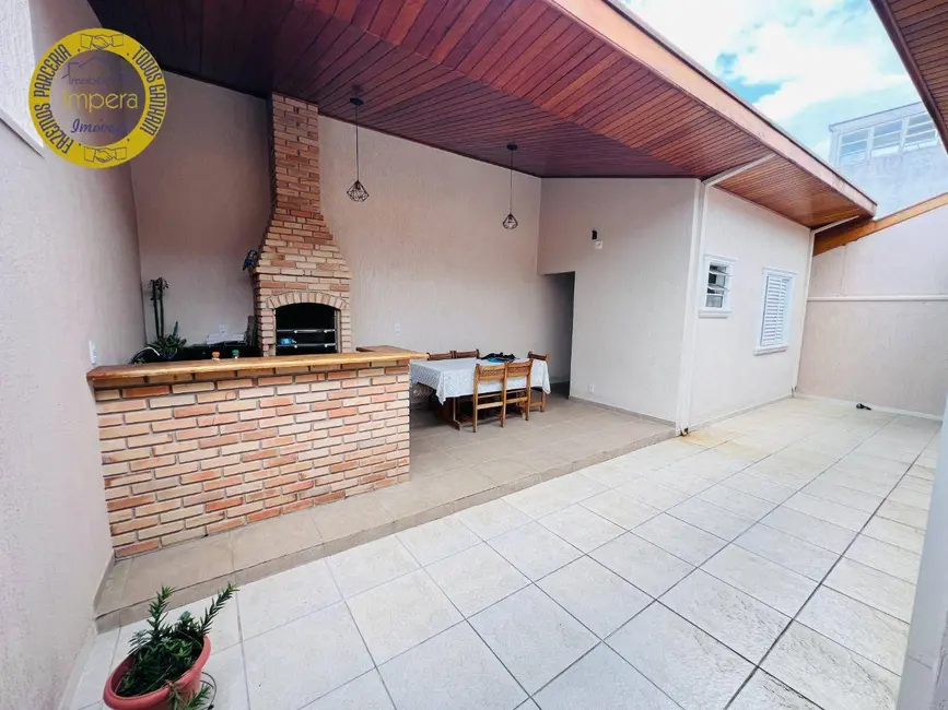 Foto 9 de Casa com 3 quartos à venda, 250m2 em Sao Jose Dos Campos - SP