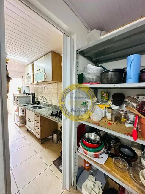 Sobrado com 4 quartos à venda, 150m2 em Sao Jose Dos Campos - SP - imagem 7 Foto 7 de Sobrado com 4 quartos à venda, 150m2 em Sao Jose Dos Campos - SP