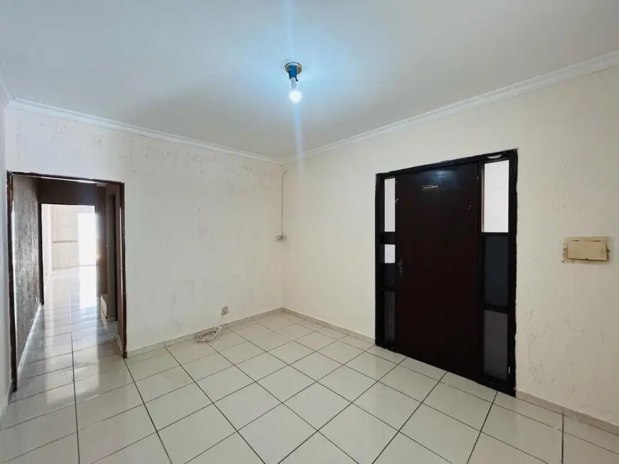 Sobrado com 3 quartos para alugar, 125m2 em Sao Jose Dos Campos - SP - imagem 7 Foto 7 de Sobrado com 3 quartos para alugar, 125m2 em Sao Jose Dos Campos - SP