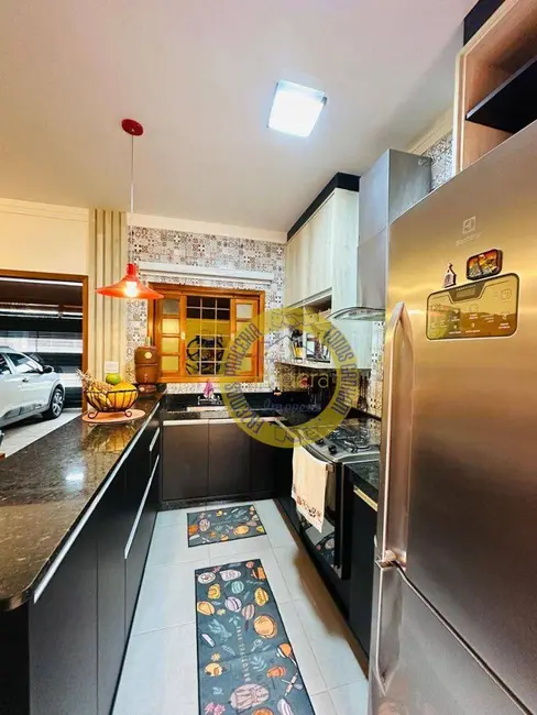 Foto 6 de Casa com 2 quartos à venda, 140m2 em Sao Jose Dos Campos - SP