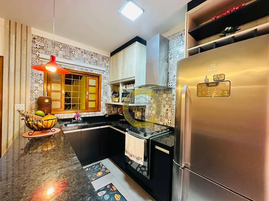 Foto 7 de Casa com 2 quartos à venda, 140m2 em Sao Jose Dos Campos - SP