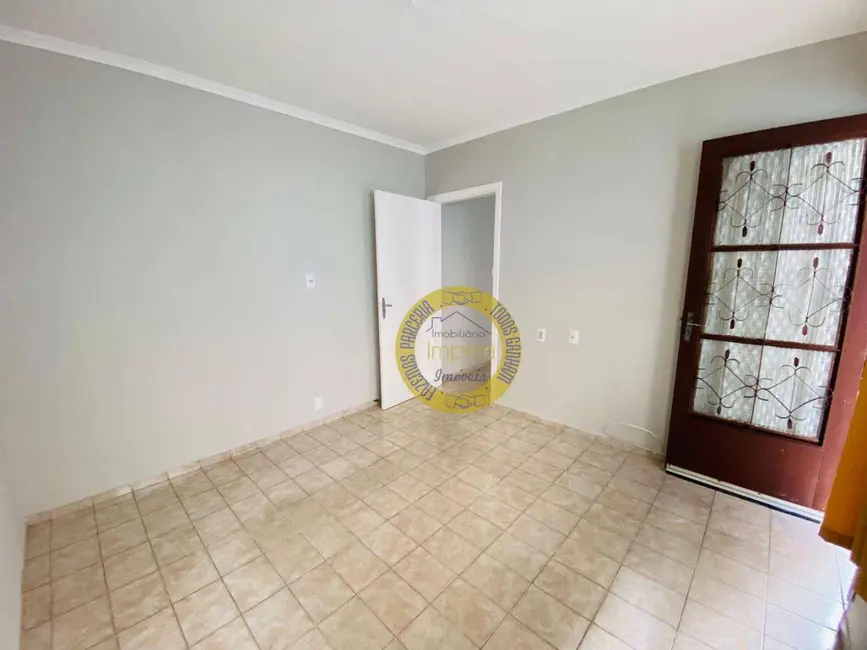 Foto 1 de Casa com 1 quarto para alugar, 35m2 em Sao Jose Dos Campos - SP