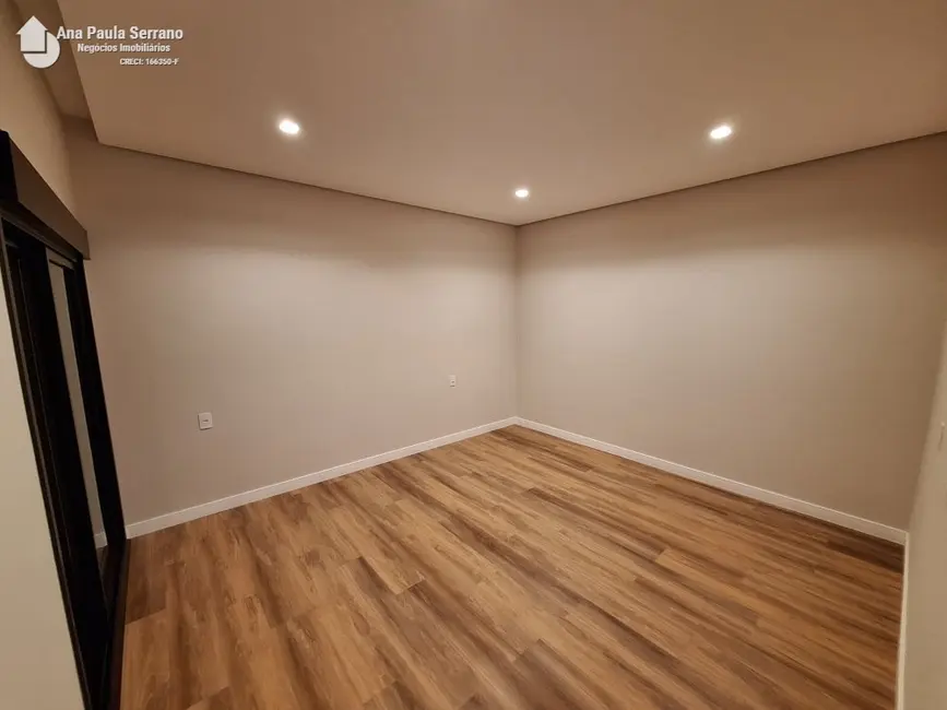 Foto 6 de Casa com 3 quartos para alugar, 302m2 em Vila Martins, Itu - SP