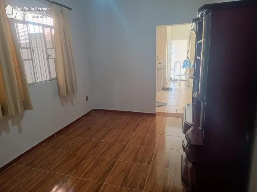 Foto 2 de Casa com 3 quartos à venda, 180m2 em Vila Hortência, Sorocaba - SP