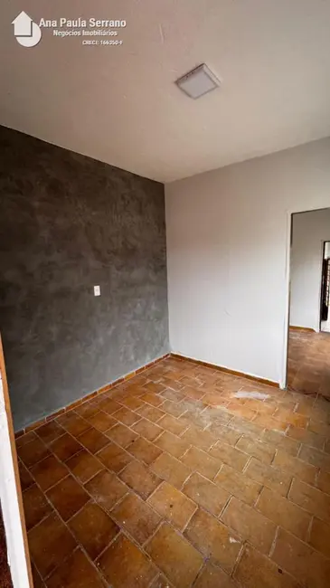 Foto 2 de Casa com 1 quarto para alugar, 45m2 em Vila Jardini, Sorocaba - SP