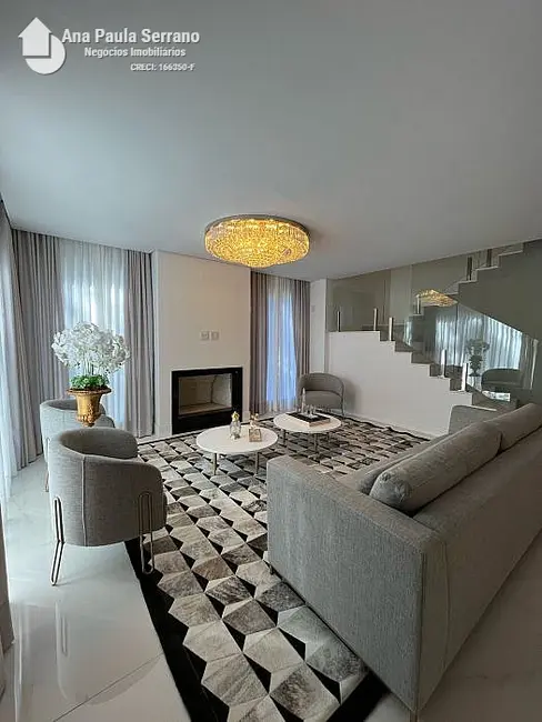 Foto 4 de Casa com 5 quartos à venda, 371m2 em Gramado - RS