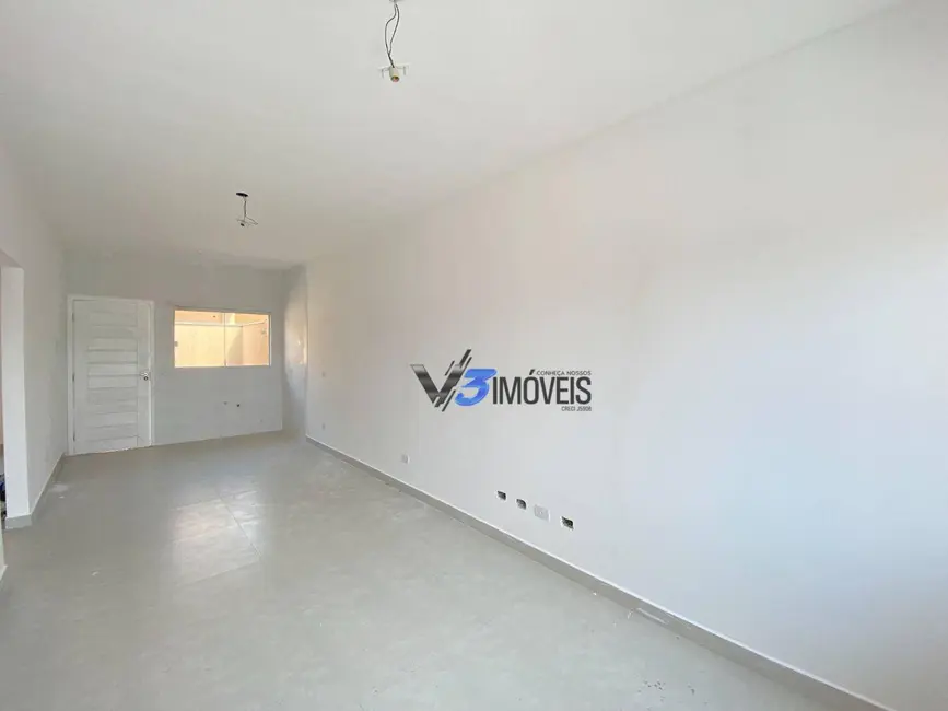 Foto 3 de Casa com 2 quartos à venda, 84m2 em Matinhos - PR