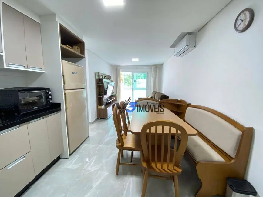 Apartamento com 2 quartos à venda, 73m2 em Matinhos - PR - imagem 5 Foto 5 de Apartamento com 2 quartos à venda, 73m2 em Matinhos - PR