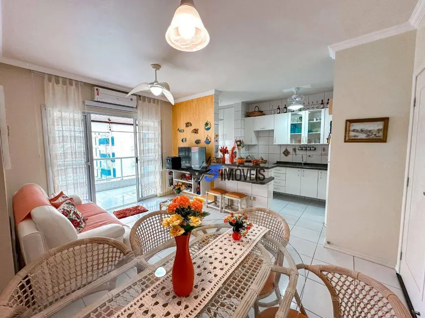 Foto 6 de Apartamento com 2 quartos à venda, 101m2 em Matinhos - PR