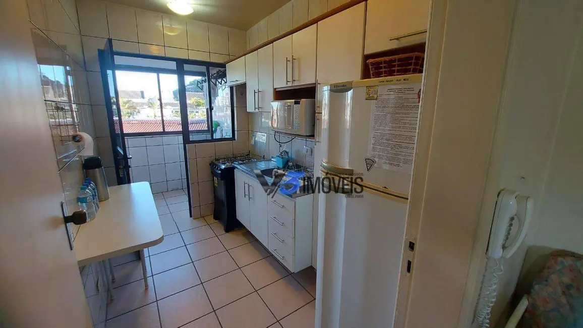 Apartamento com 3 quartos à venda, 132m2 em Matinhos - PR - imagem 4 Foto 4 de Apartamento com 3 quartos à venda, 132m2 em Matinhos - PR