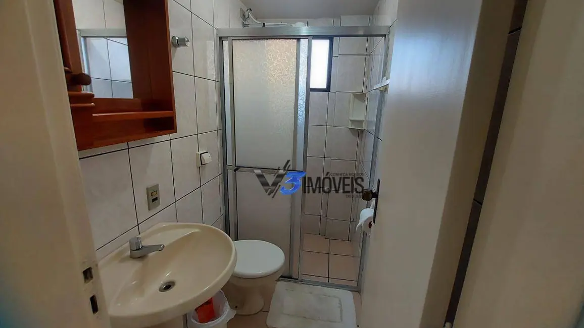 Apartamento com 3 quartos à venda, 132m2 em Matinhos - PR - imagem 2 Foto 2 de Apartamento com 3 quartos à venda, 132m2 em Matinhos - PR