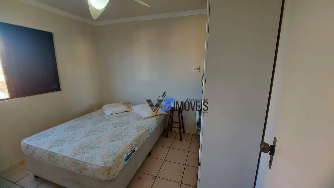 Apartamento com 3 quartos à venda, 132m2 em Matinhos - PR - imagem 5 Foto 5 de Apartamento com 3 quartos à venda, 132m2 em Matinhos - PR