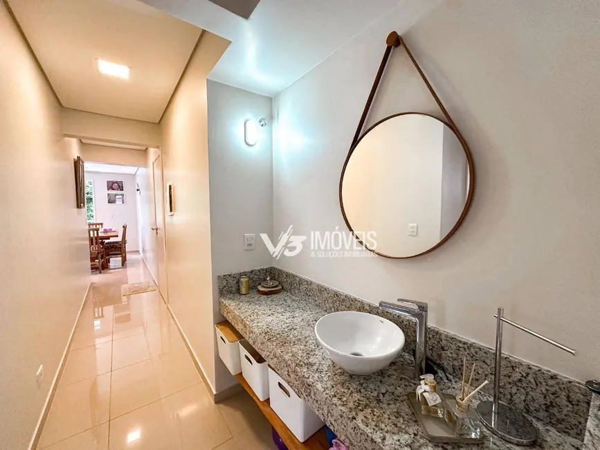 Foto 9 de Apartamento com 3 quartos à venda, 121m2 em Matinhos - PR