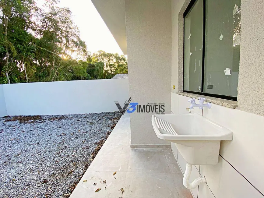 Foto 9 de Casa com 2 quartos à venda, 150m2 em Matinhos - PR