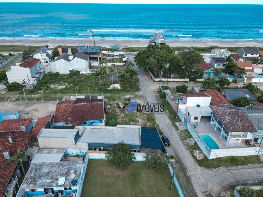 Foto 5 de Casa com 3 quartos à venda, 370m2 em Matinhos - PR