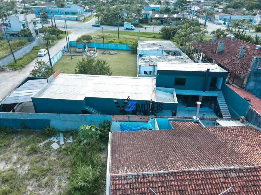 Foto 4 de Casa com 3 quartos à venda, 370m2 em Matinhos - PR