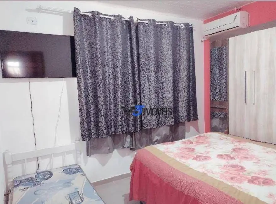 Foto 8 de Casa com 2 quartos à venda, 102m2 em Matinhos - PR