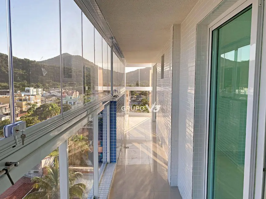 Foto 6 de Cobertura com 3 quartos à venda, 260m2 em Matinhos - PR