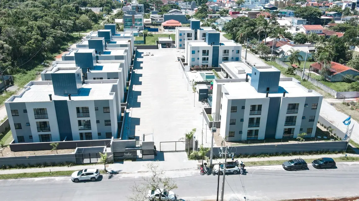 Foto 3 de Apartamento com 2 quartos à venda, 48m2 em Matinhos - PR