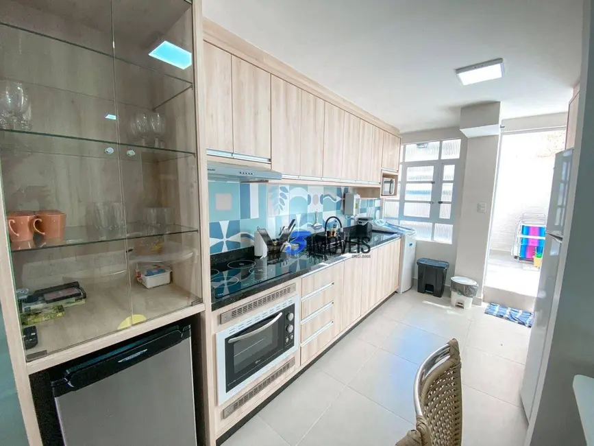 Foto 4 de Apartamento com 3 quartos à venda, 84m2 em Centro, Matinhos - PR